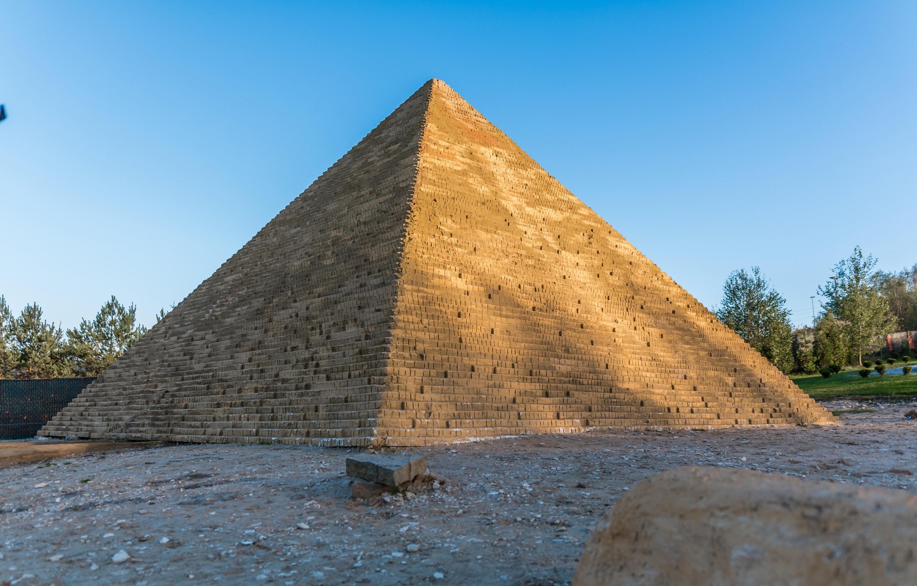 Óriási zavar támadt, olyan helyen találtak több ezer éves piramisokat a Földön, amely minden tudományos előfeltevésnek ellentmond