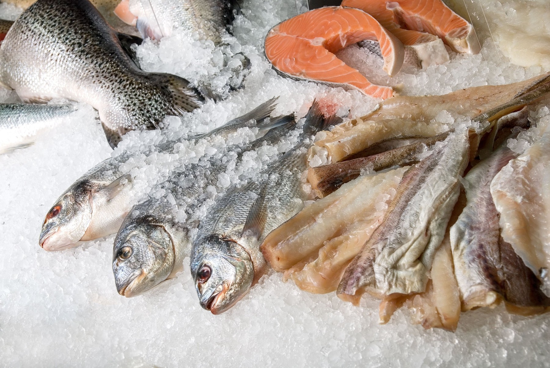 Nem emelik az árát, mégis pofátlanul drágább lehet a hal ára karácsonykor