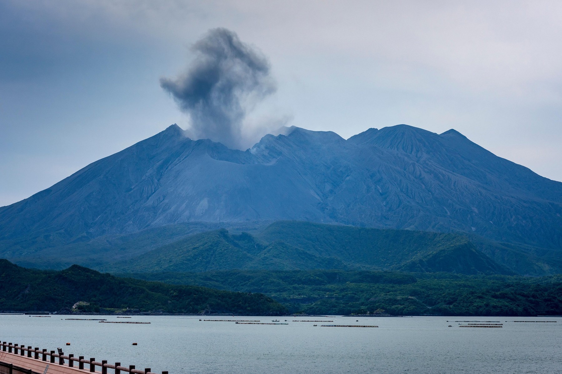Brutális természeti jelenség rázta meg a távol-keleti szigetet, de lenyűgöző amit létrehozott