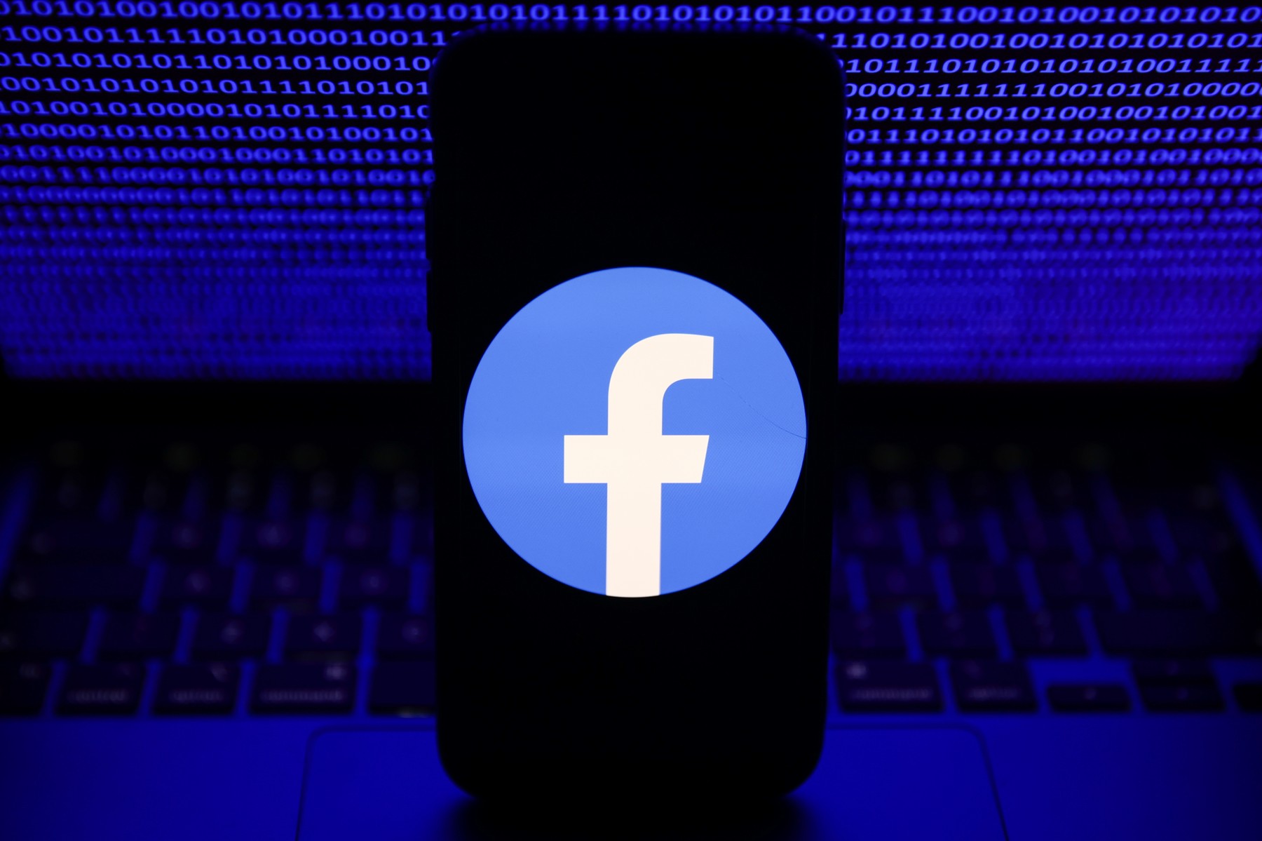Nagyon durva dolog történik a Facebook-on, neked is feljöhetnek ezek az üzenetek