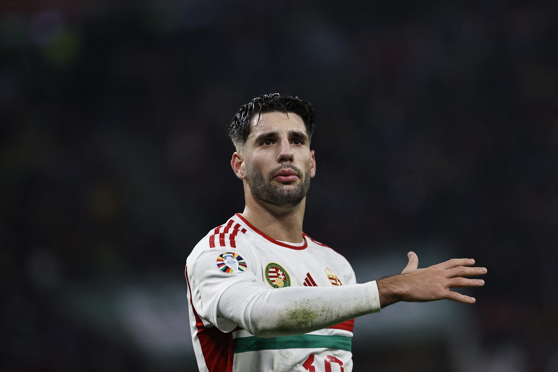 Szoboszlai Dominik nem várt módon reagált az őt kritizáló kommentekre, videóban mondta el a véleményét