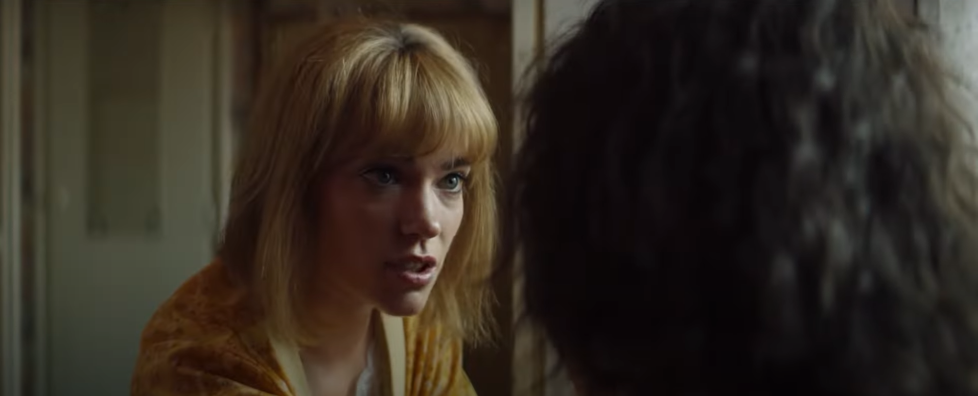 Zámbó Jimmy fiatalkori kedvese brutáldögös dekoltázst villantott, nem csoda, hogy a Király elhagyta érte gyermeke anyját