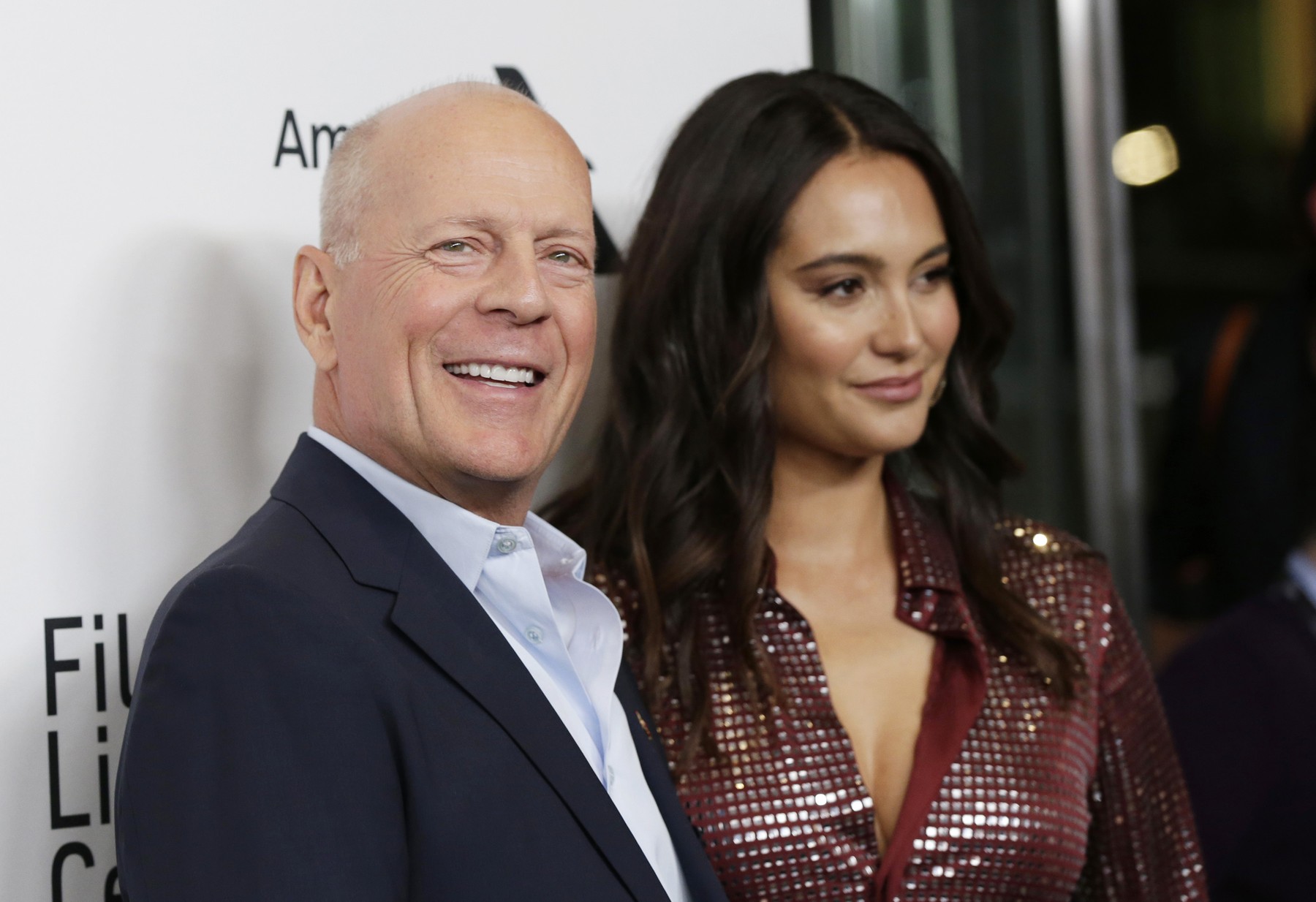 Bruce Willis felesége gyászos poszttal jelentkezett, szomorú szavai megrázták a rajongókat