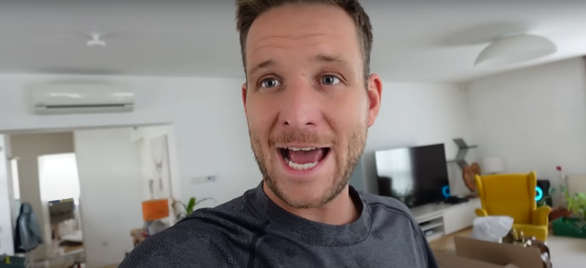 Istenes Bence besokallt: vége, ennyi volt, nem kér többet a nyilvánosságból, hamarosan kemény részleteket tálal ki a műsorvezető