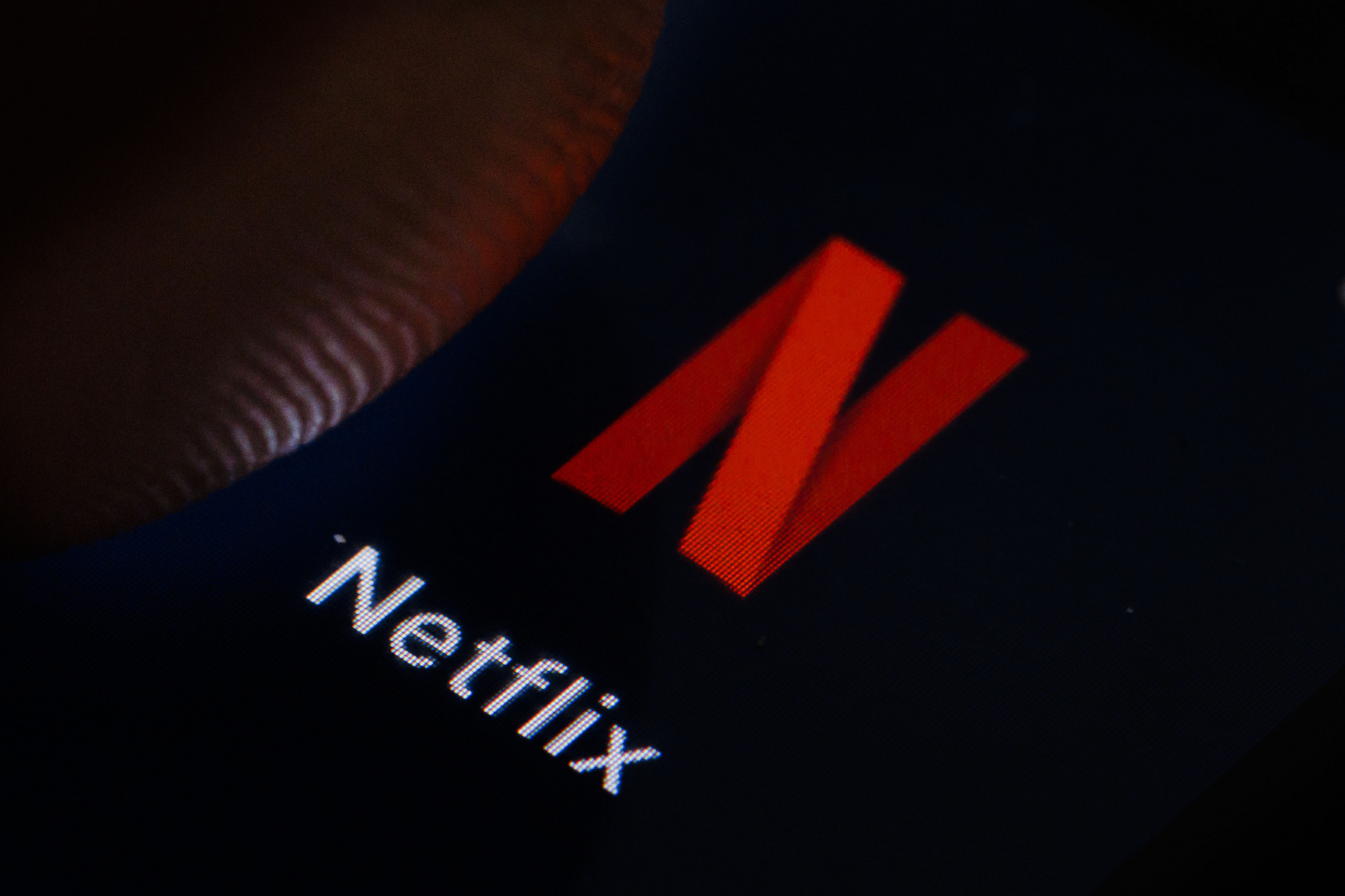 Megérkezett az egyik legnépszerűbb Netflix sorozat folytatása