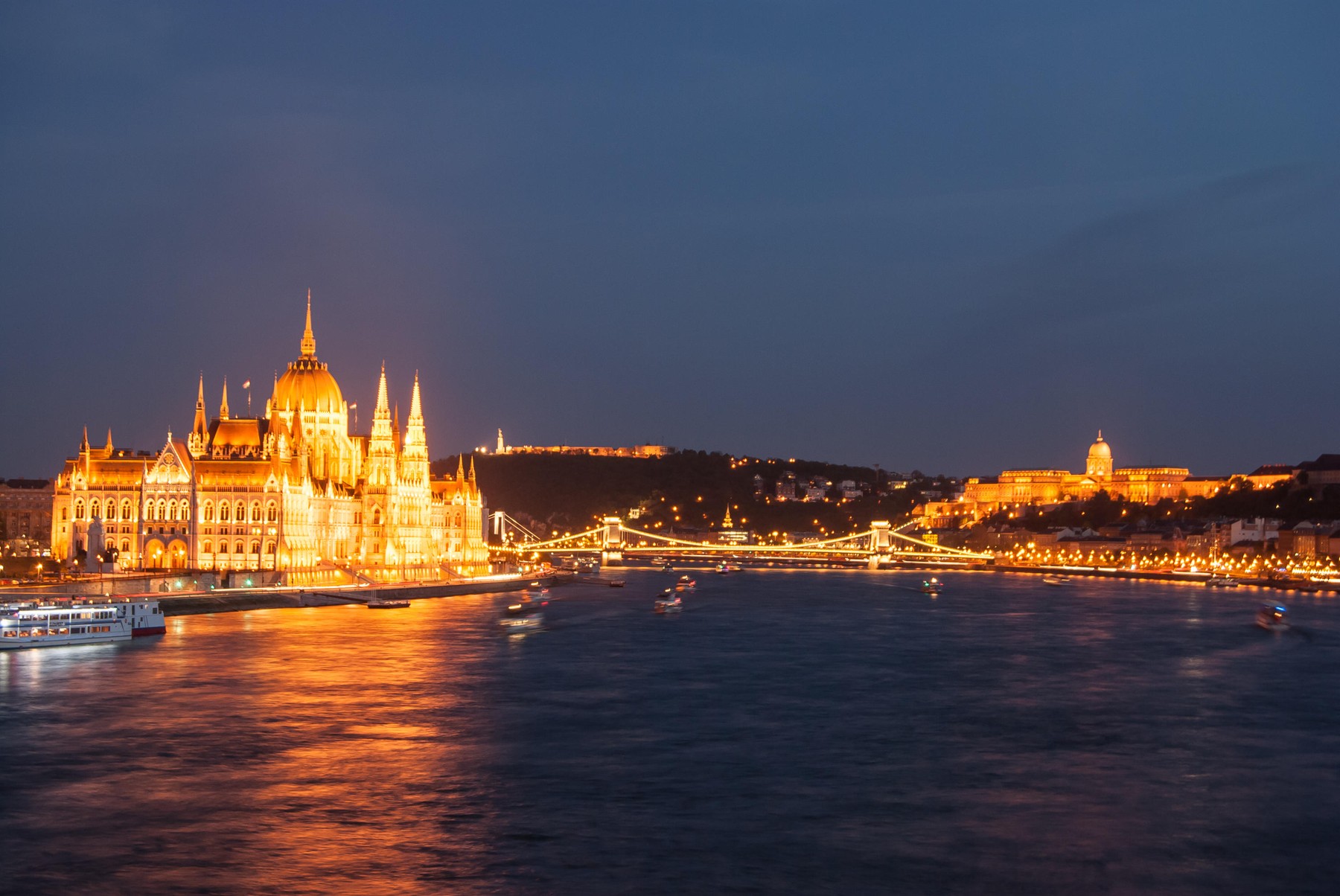 Kiderült a budapesti szellemépület rémületes titka: akasztott ember és rejtélyes felirat borzolta a kedélyeket, az igazság pedig gyomorforgatóan szörnyű
