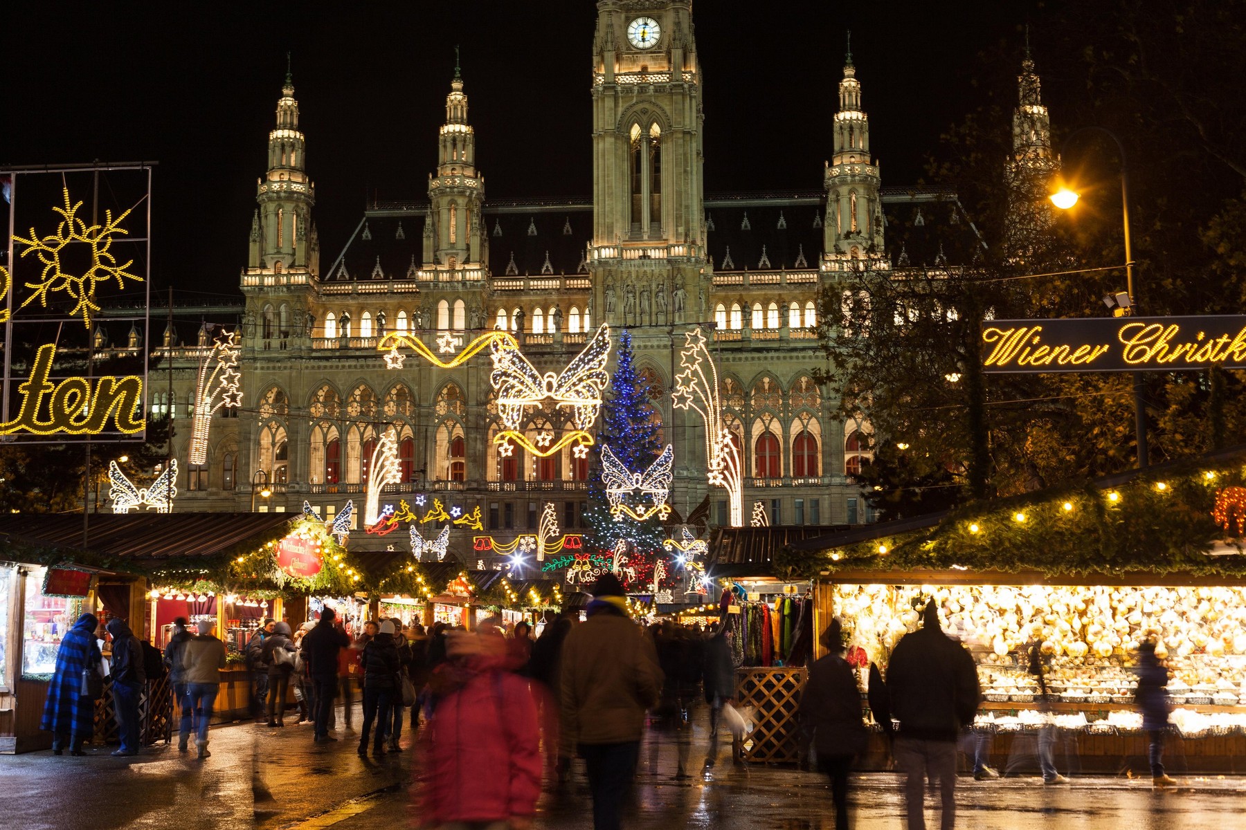 Ebben a külföldi városban mindenhol csak magyar beszédet hallani: karácsonyi csoda vagy hogyan lehetséges ez?