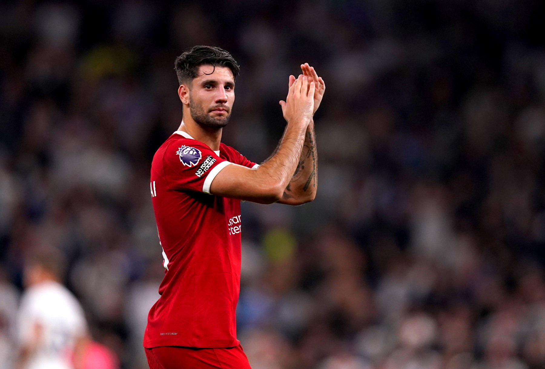 Elképesztő ajánlatot kapott Szoboszlai Dominik, egy világhírű dal áll a fura jelenség mögött