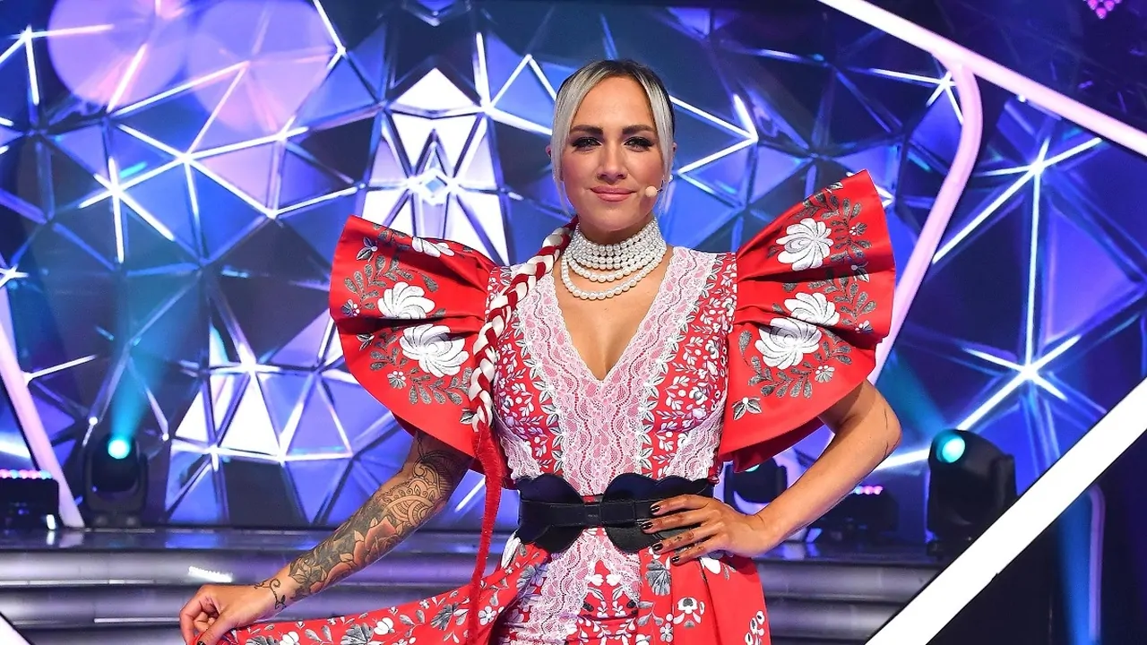 Mit szól a Vatikán Tóth Gabi időhúzásához? Megbocsáthatatlan erkölcstelenséget művel az énekesnő, vagy még van visszaút?