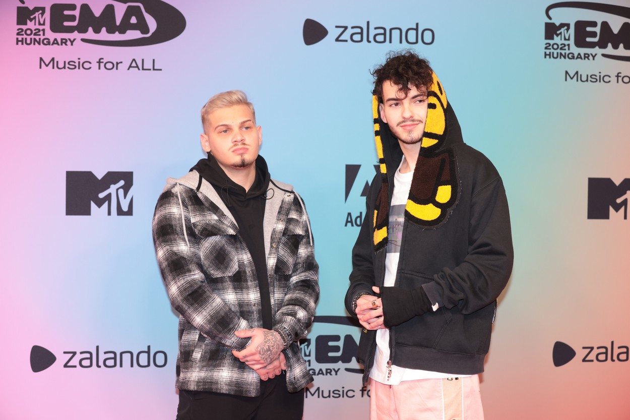 Azahriah politikai pályára készül? Újpalotáról a parlamentbe vezethet a fiatal előadó útja