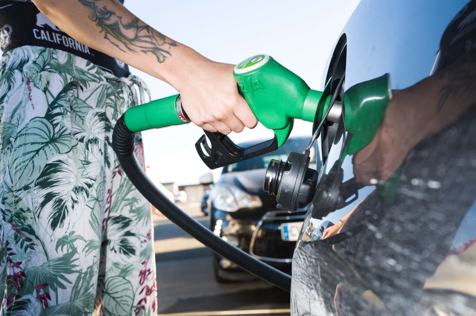 Vége az olcsó üzemanyagnak, bosszantó változás lesz a hazai benzinkutakon