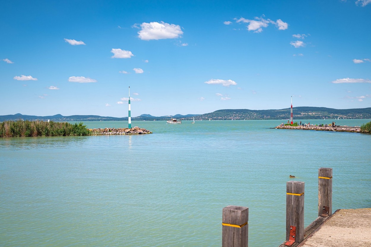 Honfoglaló ősünkről kaphatta nevét a legnépszerűbb Balaton parti ...