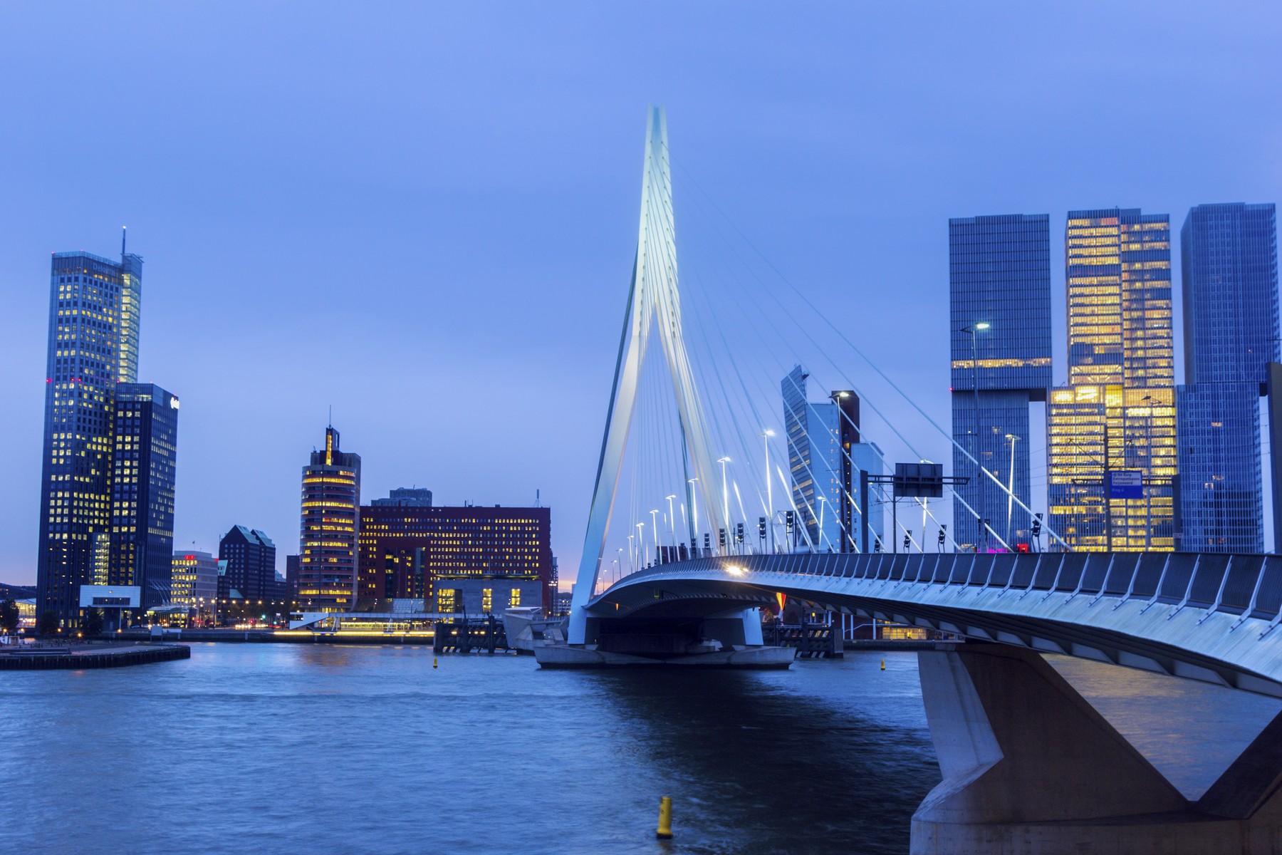 Magyar város neve tűnt fel óriási betűkkel Hollandiában, így köszöntötték Rotterdamban a legendás Kiprich Józsefet