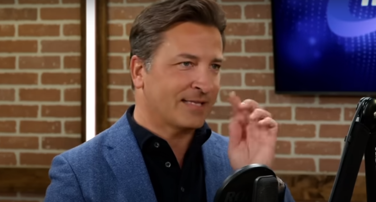 Tóth Gabi plasztikai sebésze vastagon ki van tömve: egyetlen tárgyra tapsolt el 5 millió forintot, így él a felső tízezer