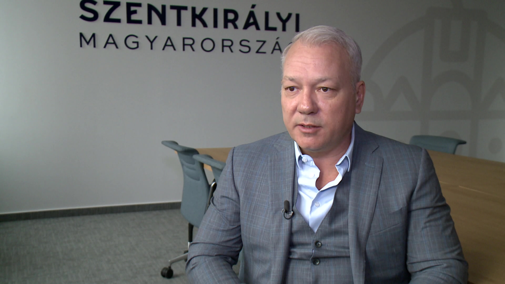 Fiatal szőke szépség a Cápák között vízkirályának a felesége, Balogh Levente csak egyszer mutatta meg élete párját a nagyvilágnak