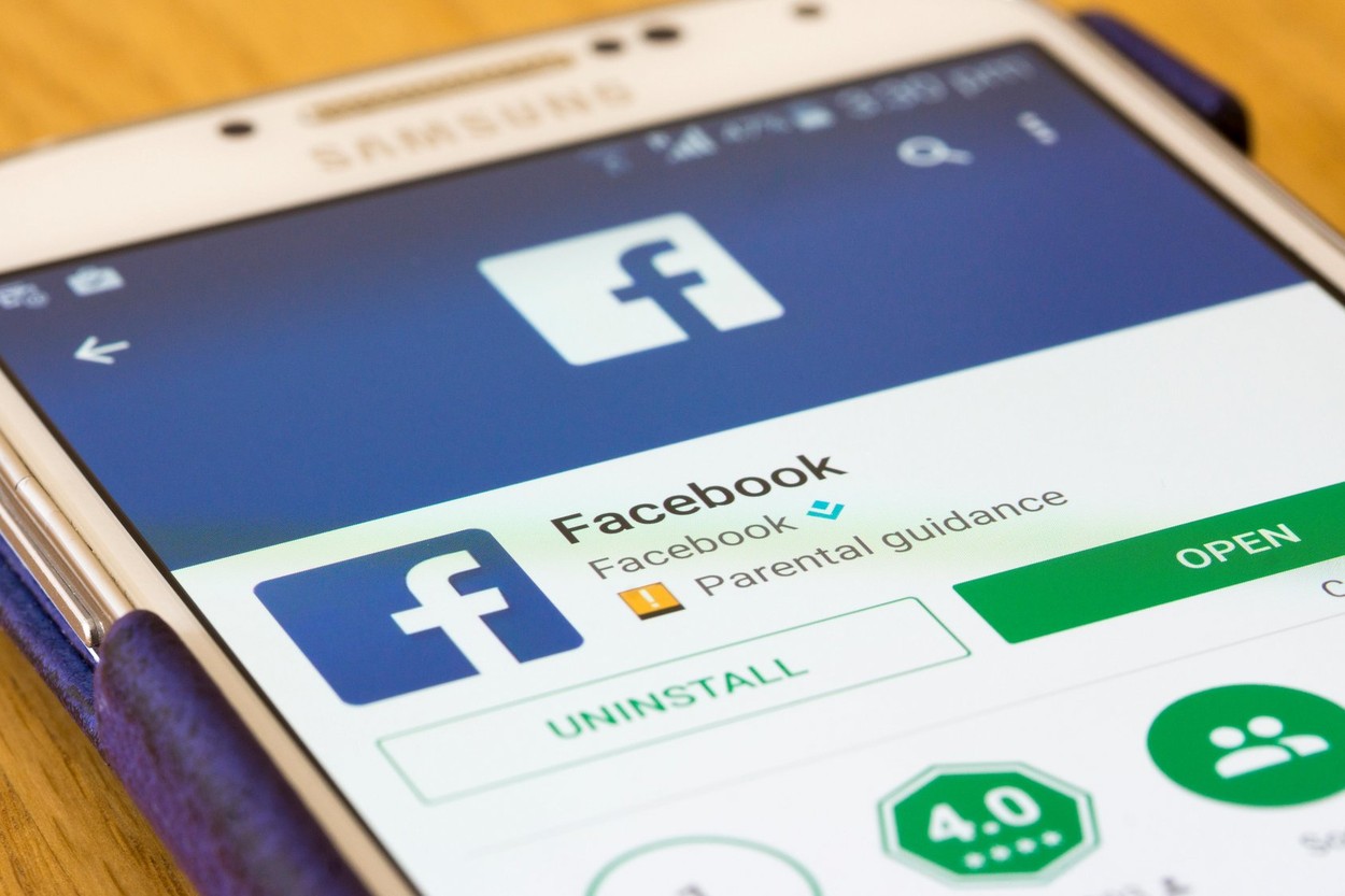 A gatyádat is ráfizetheted ha ilyet posztolsz, komoly szigorításokat jelenetett be a Facebook