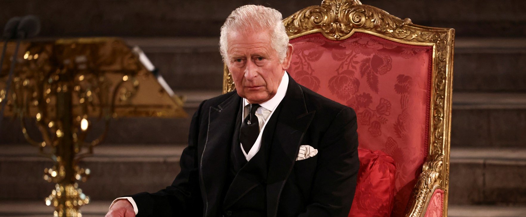 III. Károly teljesen uralkodásképtelenné válik? Aggasztó fejlemények a király betegségében