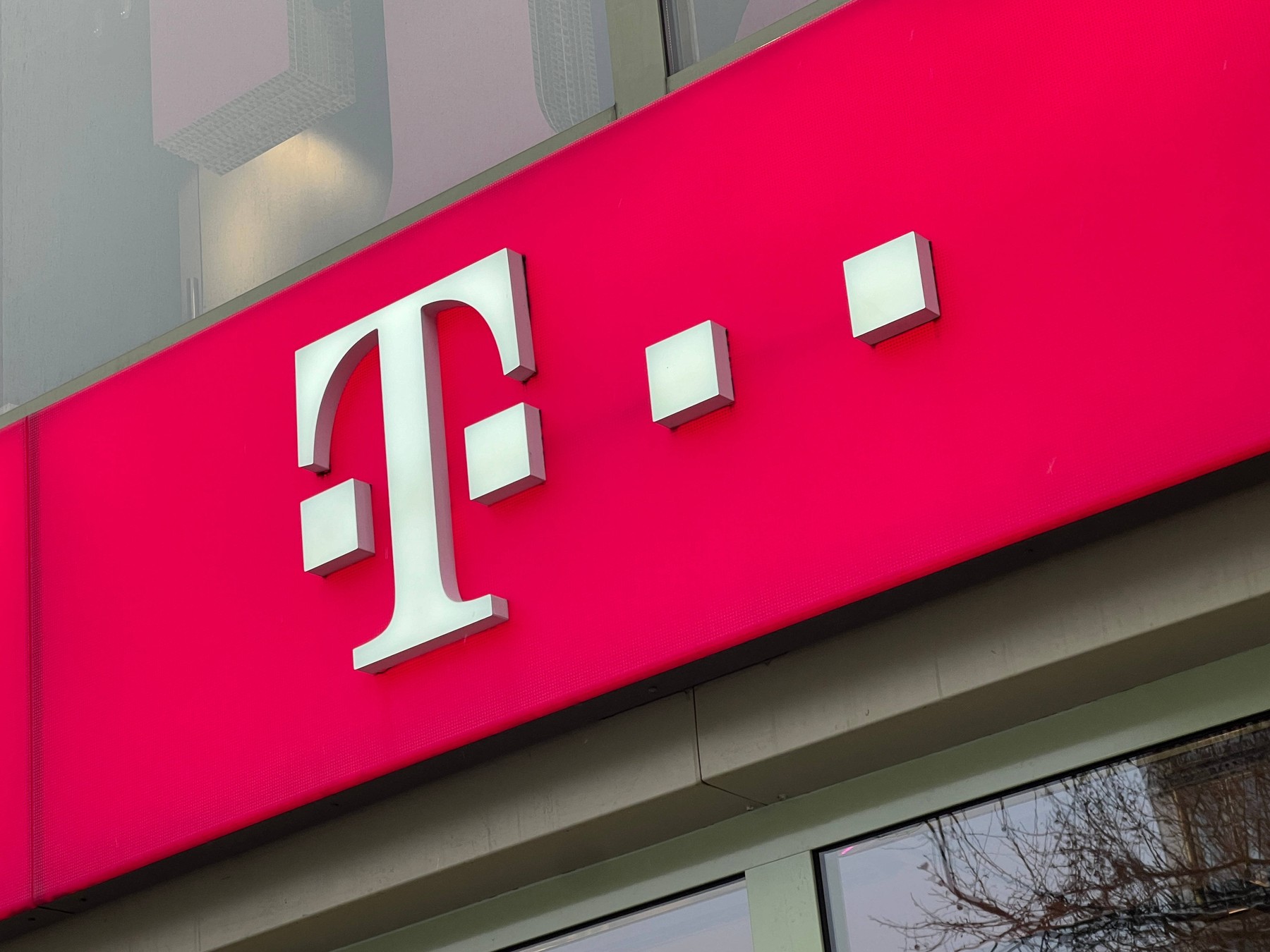 Telekomos vagy? 1 millió háztartást érintő bejelentés jött, most örülhetsz, hogy nem a DIGI előfizetője vagy