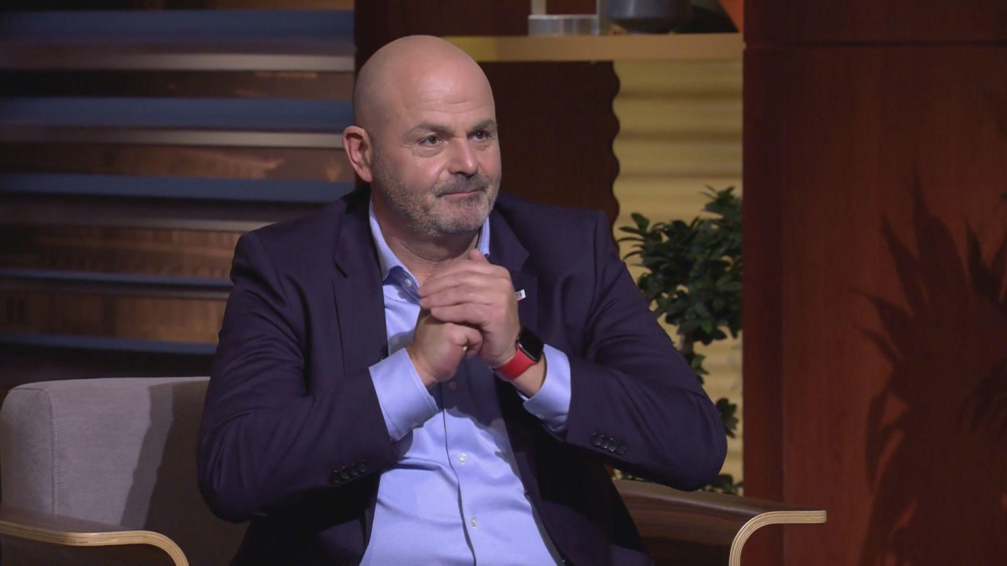 „2500 forint egy ilyen szxr, és ezt megveszik?” - káromkodásba fulladt a Cápák között adása