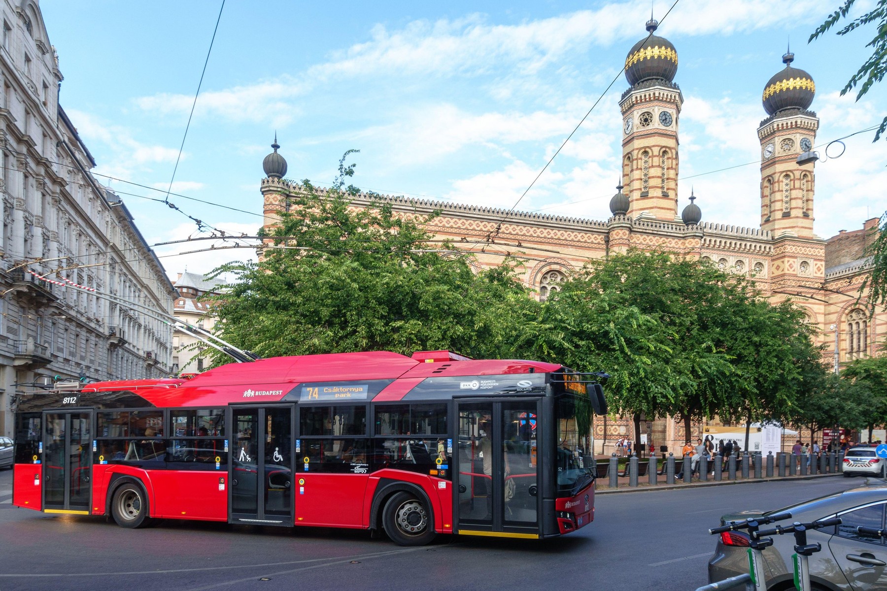 Elegük van az Erzsébetvárosiaknak, egyszere fordultak a BKK-hoz és a polgármesterhez a tarthatatlan helyzet miatt