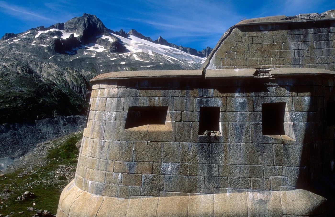 Van egy európai állam a közelünkben, ami bunkerrendszerré alakította az egész területét