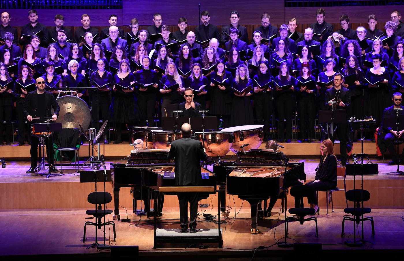 Két részre szakadt az ország az év kulturális balhéjától: sorra szólalnak meg a hírességek a legújabb intézkedés miatt