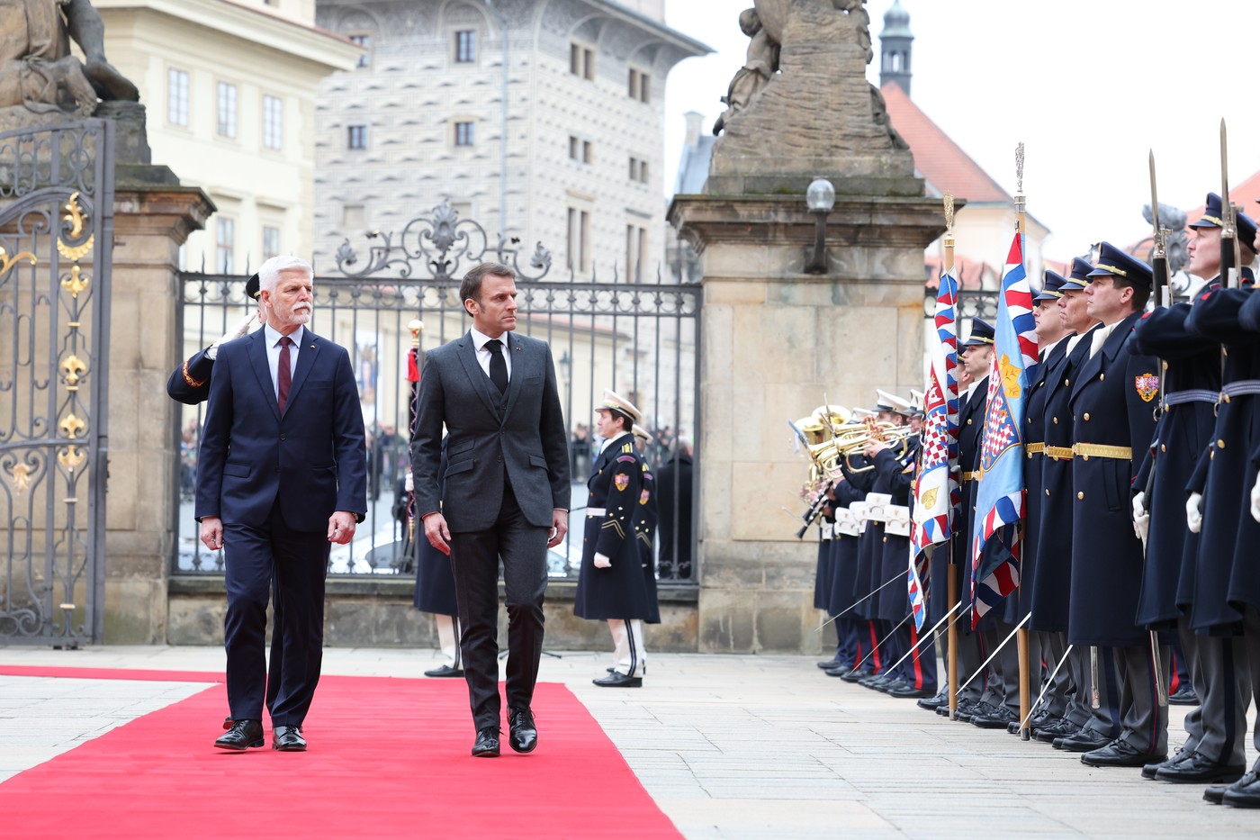 Tényleg világháborút akar a francia elnök? Ismét megerősítette, hogy katonákat küldene Ukrajnába