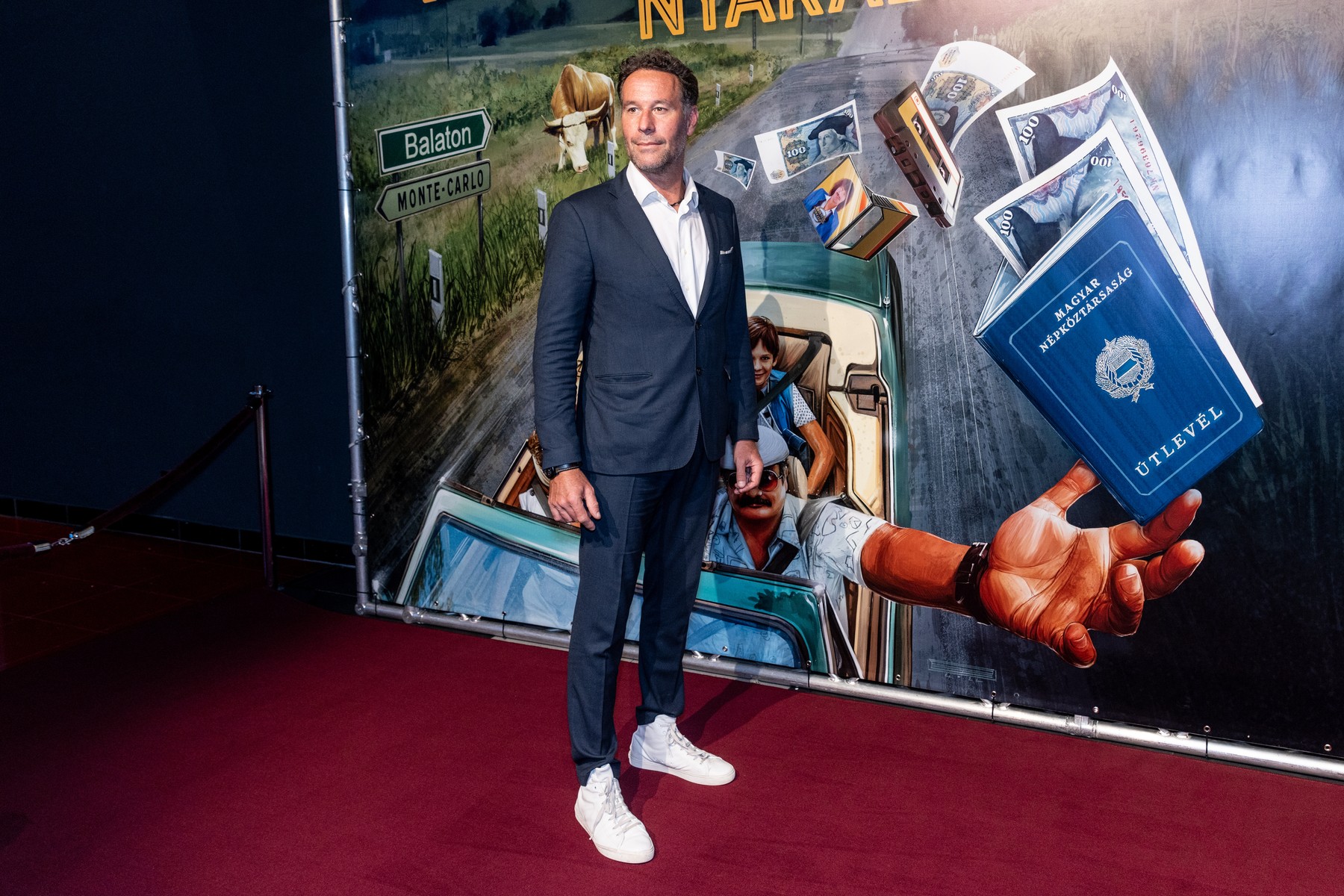 Mikes Anna volt partnere beismerte: valóban felregisztrált erre a szexközpontú oldalra