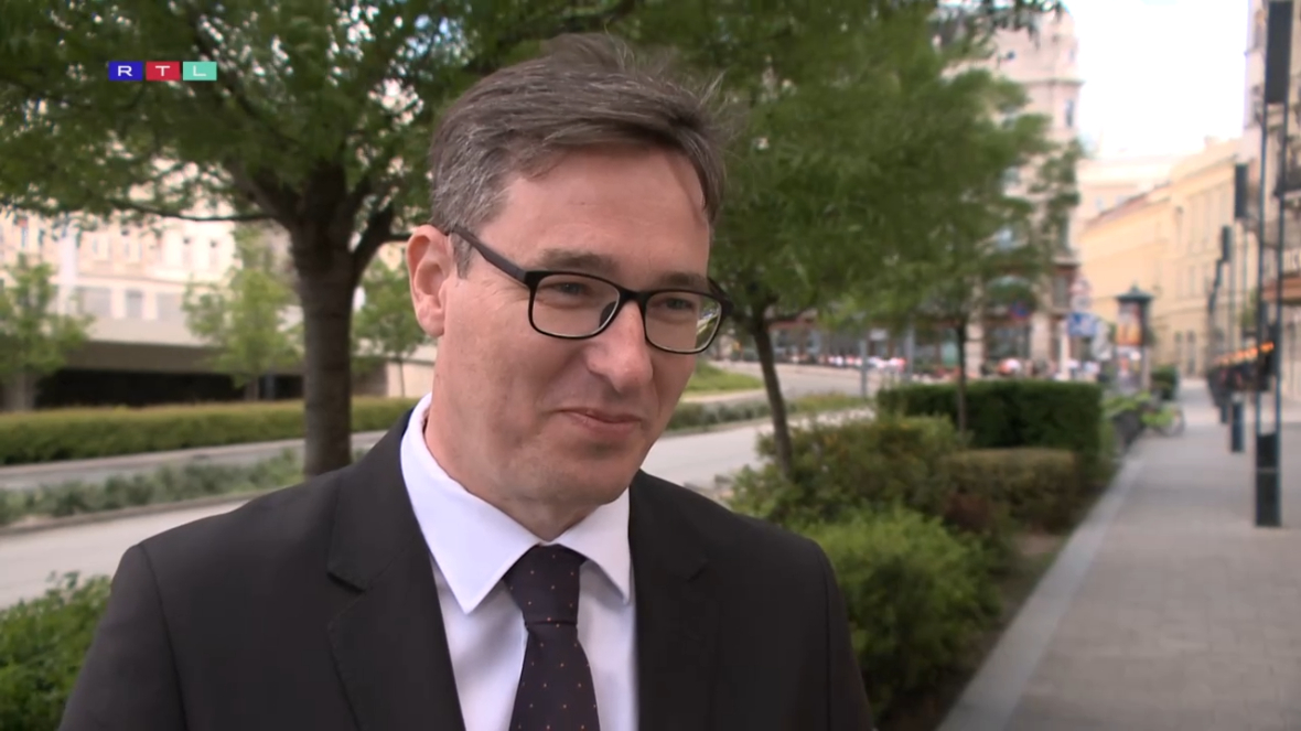 Karácsony Gergely olyan furcsa szavakkal illette Vitézy Dávidot, hogy még saját követői között is kicsapta a biztosítékot, felháborodott komment zuhatag lepte el a regnáló főpolgármestert