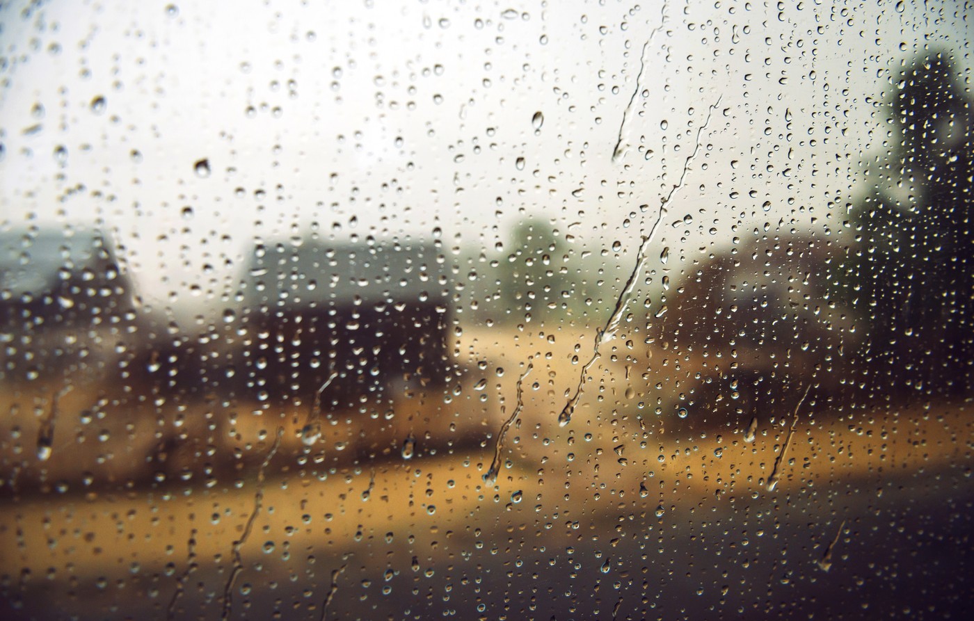 Kegyetlen időjárási jelenség közelít felénk, 7 vármegyére adtak ki riasztást a meteorológusok - részletes időjárás-előrejelzés