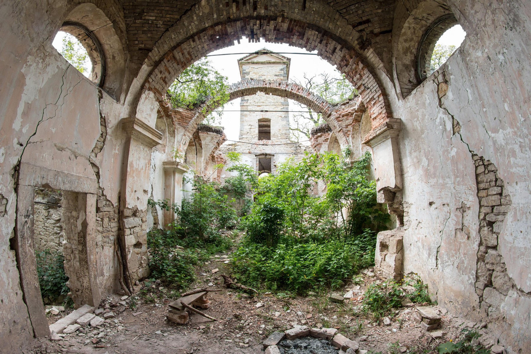 80 éve elrejtett üzenetet nyitottak ki egy templomban, rémes dolgokról írtak benne