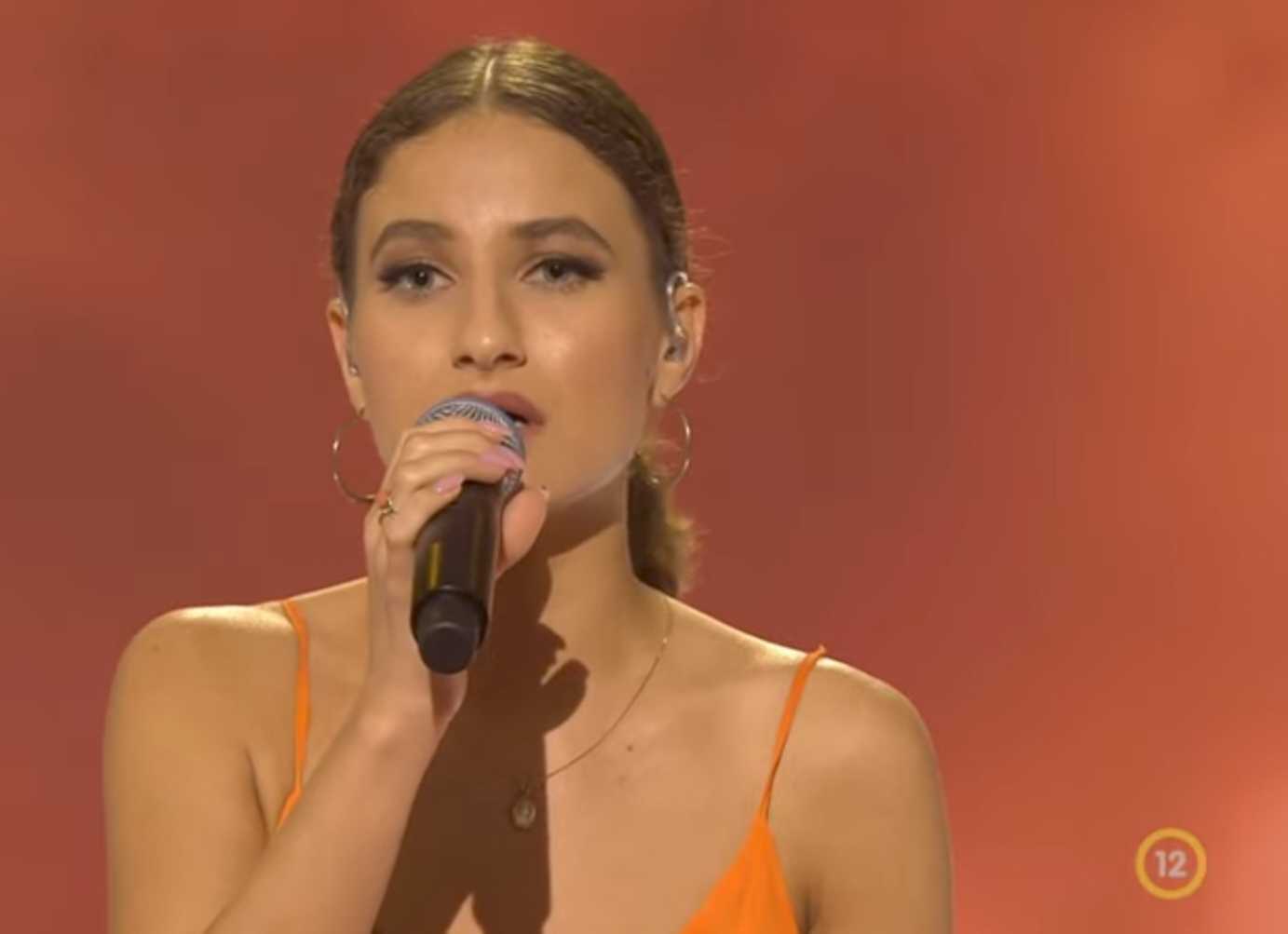 A bikinis Dárdai Blanka lett a floridai tengerpart új látványossága, ragyogó formában fedte fel bájait