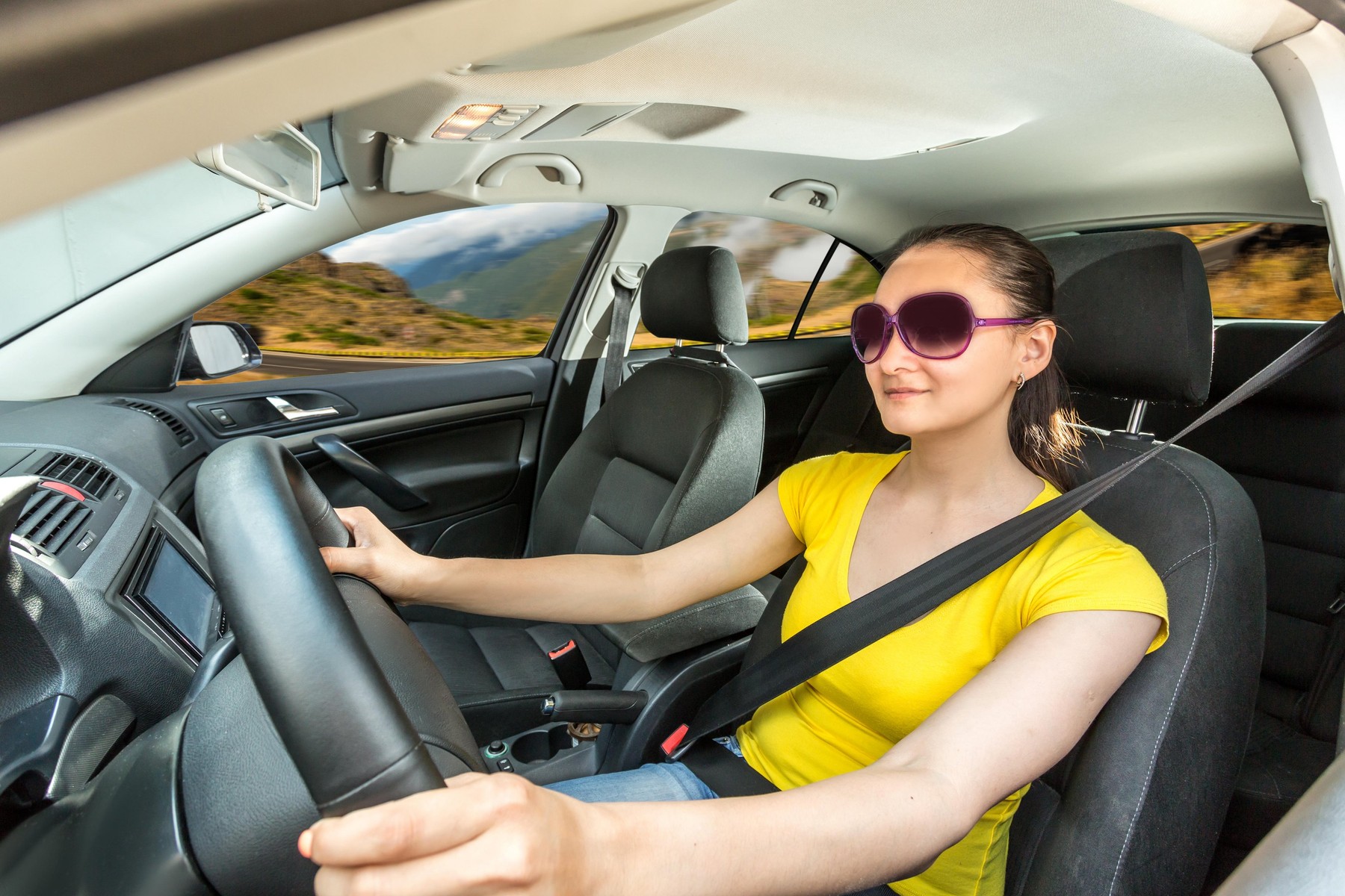 Elkezdték a KRESZ-szabályok módosítását - minden részletre kiterjed, gyökeres változások jönnek